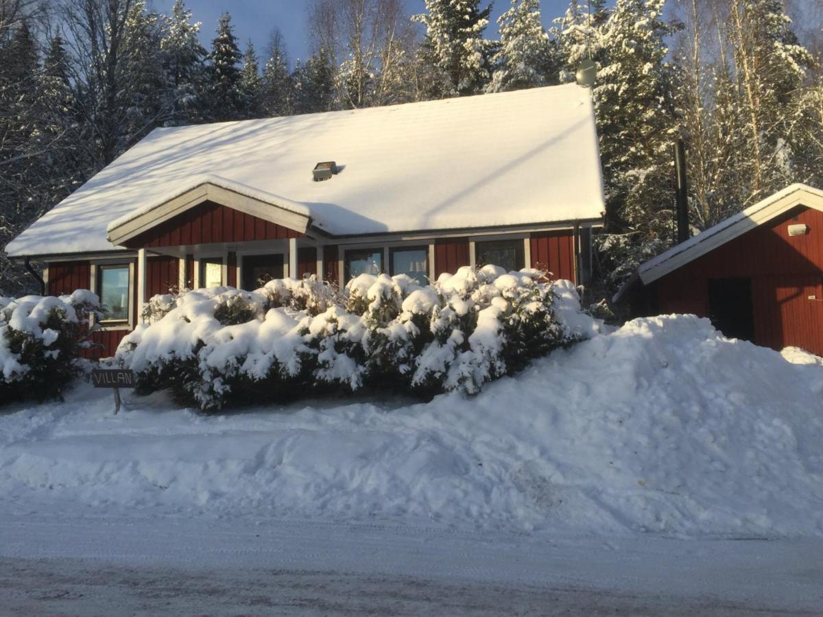 מלון Borlänge Romme Stugby מראה חיצוני תמונה